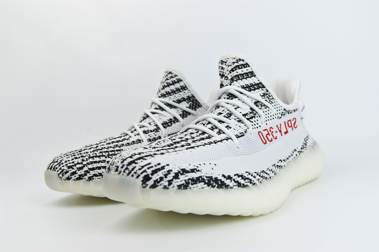 Кроссовки Adidas Yeezy 350 boost v2 Zebra