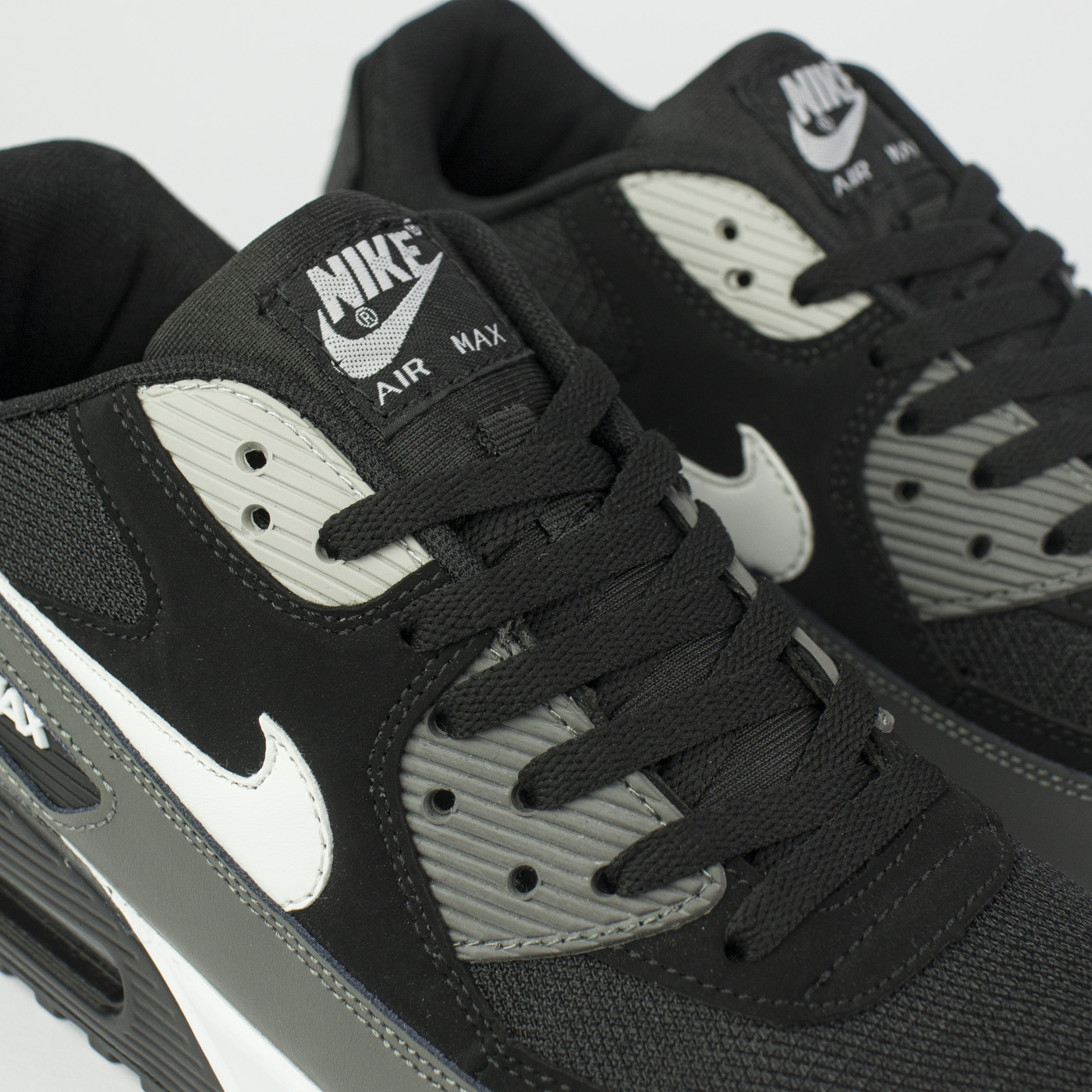 Кроссовки Nike Air Max 90 Black / White / Grey Кроссовки Nike Air Max 90 Black / White / Grey