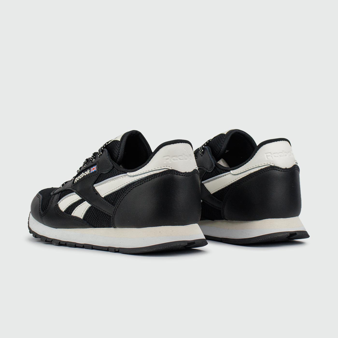 Кроссовки Reebok Classic Leather Black / White Кроссовки Reebok Classic Leather Black / White
