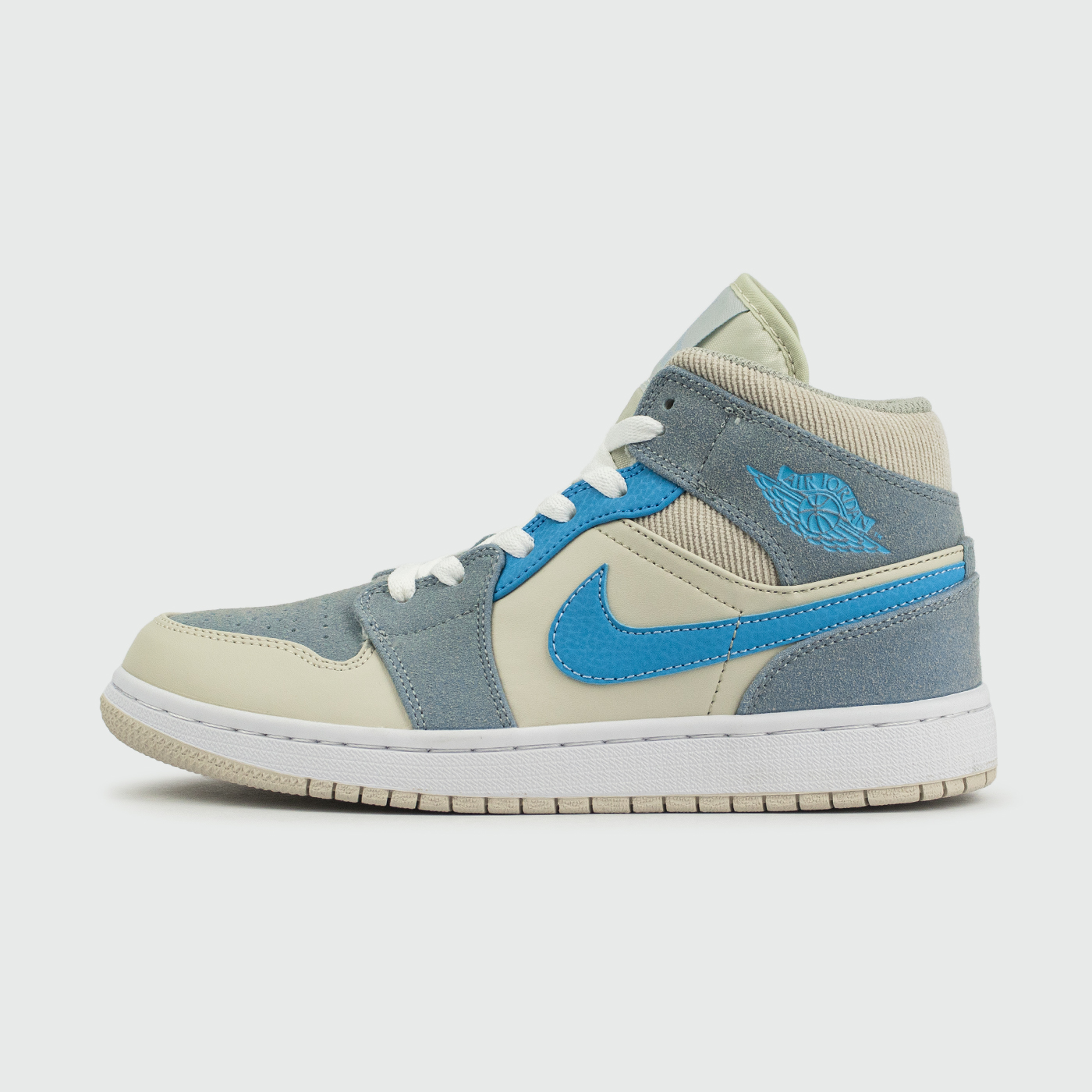 Кроссовки Nike Air Jordan 1 Wmns Mixed Blue new Кроссовки Nike Air Jordan 1 Wmns Mixed Blue new