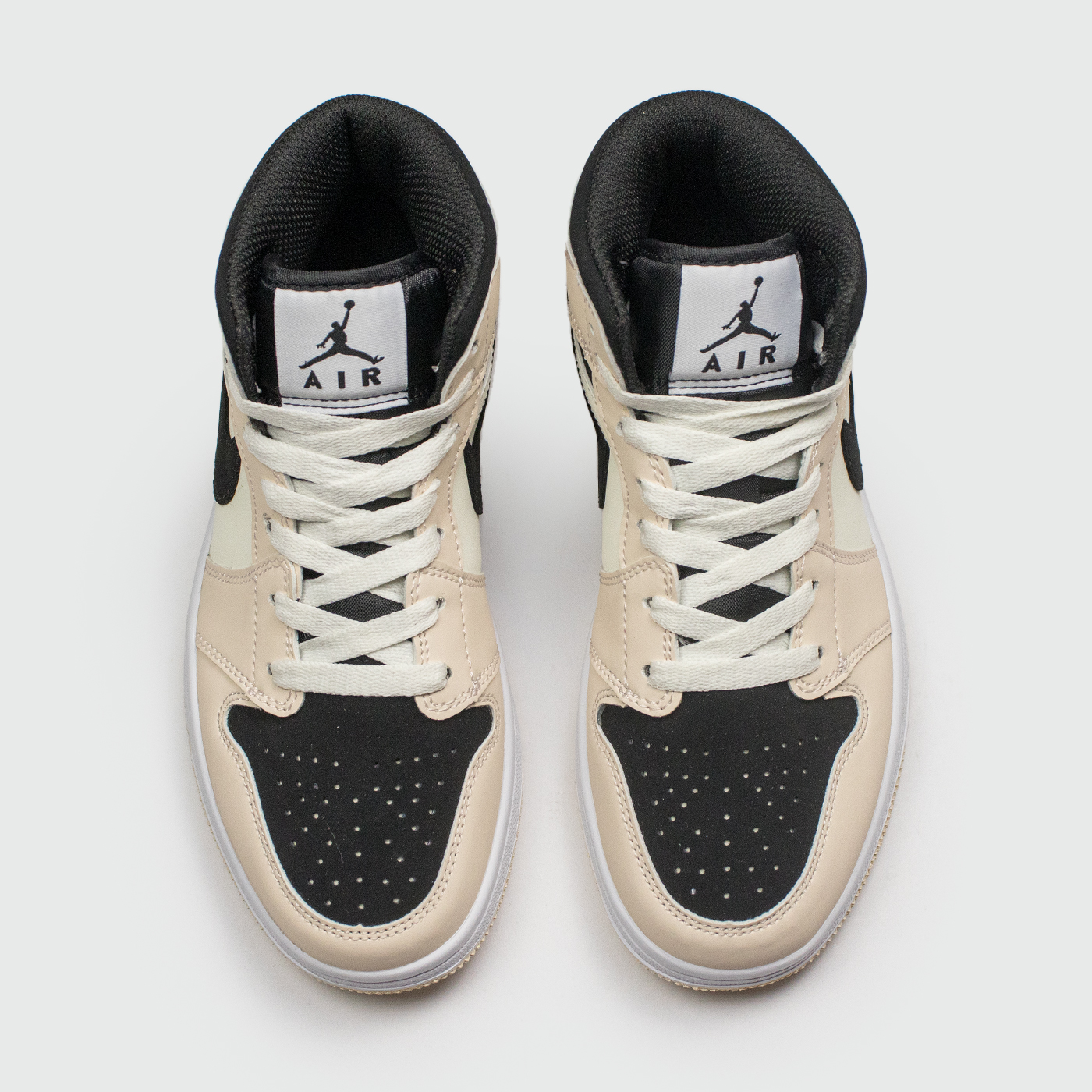 Кроссовки Nike Air Jordan 1 Wmns Cream Black Кроссовки Nike Air Jordan 1 Wmns Cream Black