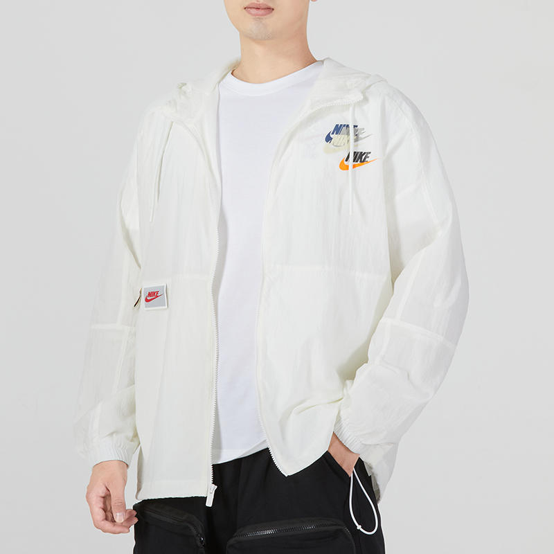 Ветровка Nike DV3313-133 Ветровка Nike DV3313-133