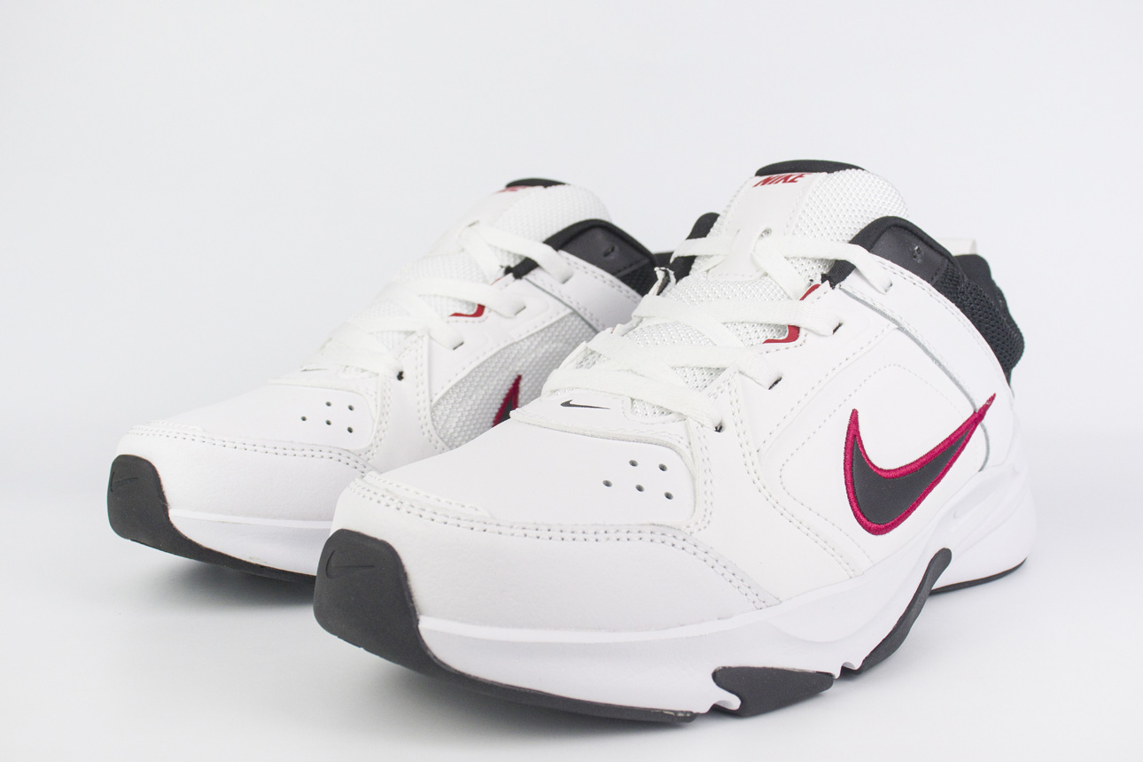 Кроссовки Nike Defy All Day White / Red / Black Кроссовки Nike Defy All Day White / Red / Black
