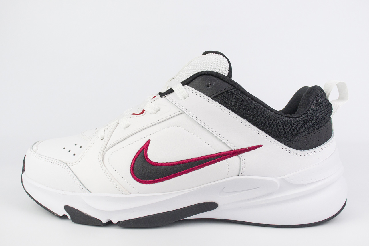 Кроссовки Nike Defy All Day White / Red / Black Кроссовки Nike Defy All Day White / Red / Black