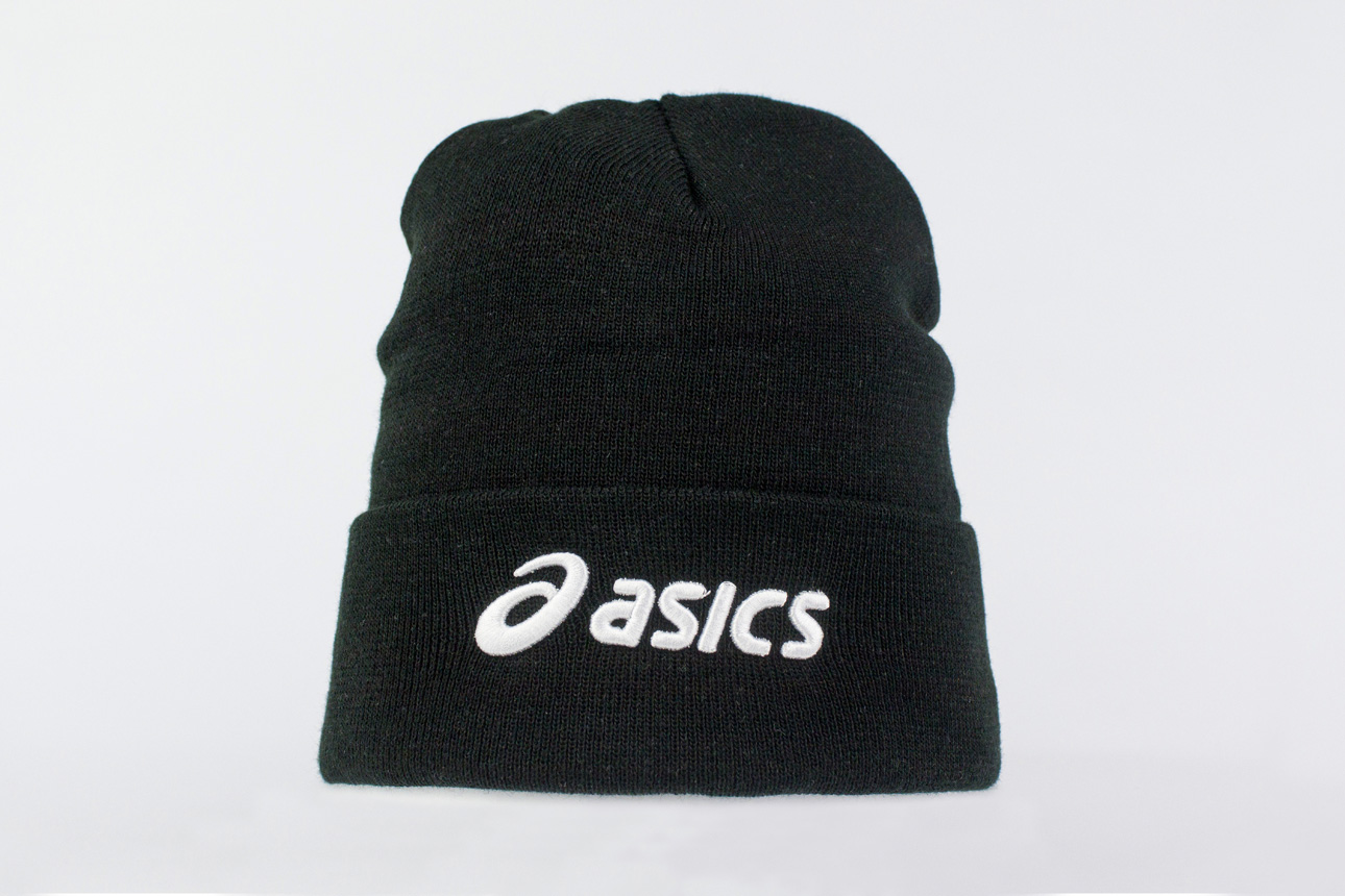 Шапка Asics Black