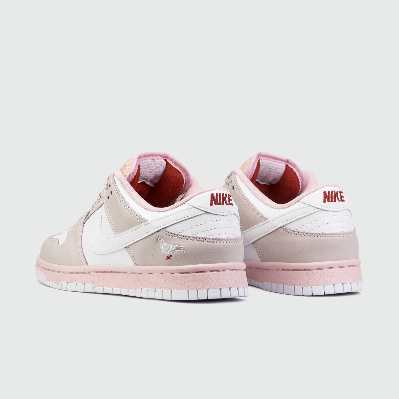 Кроссовки Nike SB Dunk Low Wmns Pink / White Кроссовки Nike SB Dunk Low Wmns Pink / White