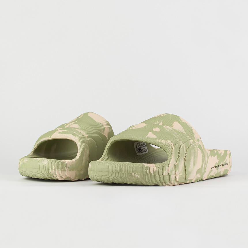 Шлёпки Adidas Adilette 22 Slide Wmns Camo Green Шлёпки Adidas Adilette 22 Slide Wmns Camo Green