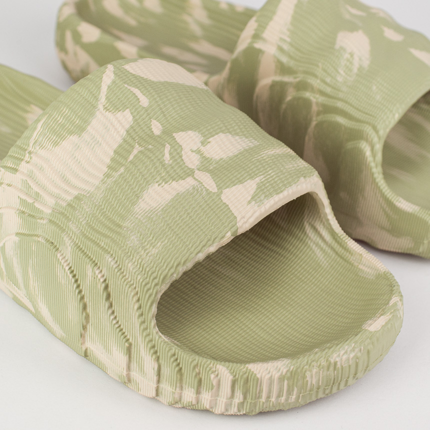 Шлёпки Adidas Adilette 22 Slide Wmns Camo Green