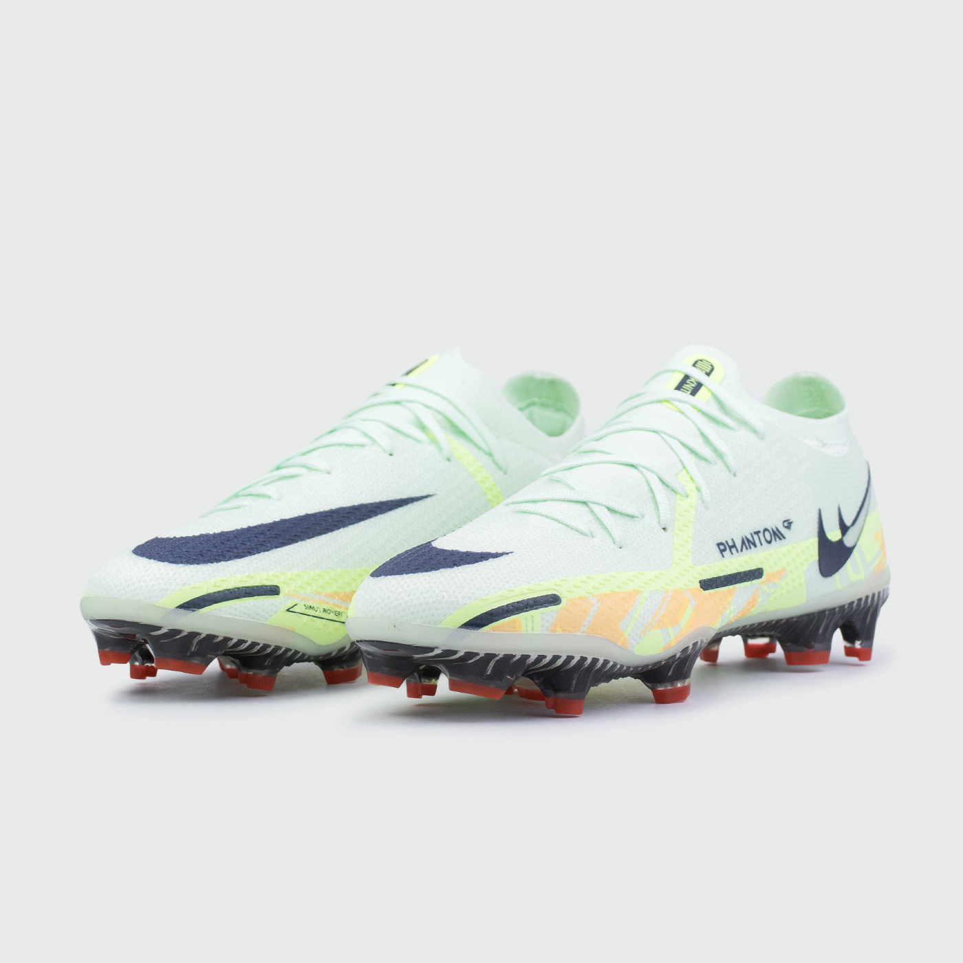 Бутсы Nike Phantom GT2 Dynamic Fit Elite FG Green Бутсы Nike Phantom GT2 Dynamic Fit Elite FG Green