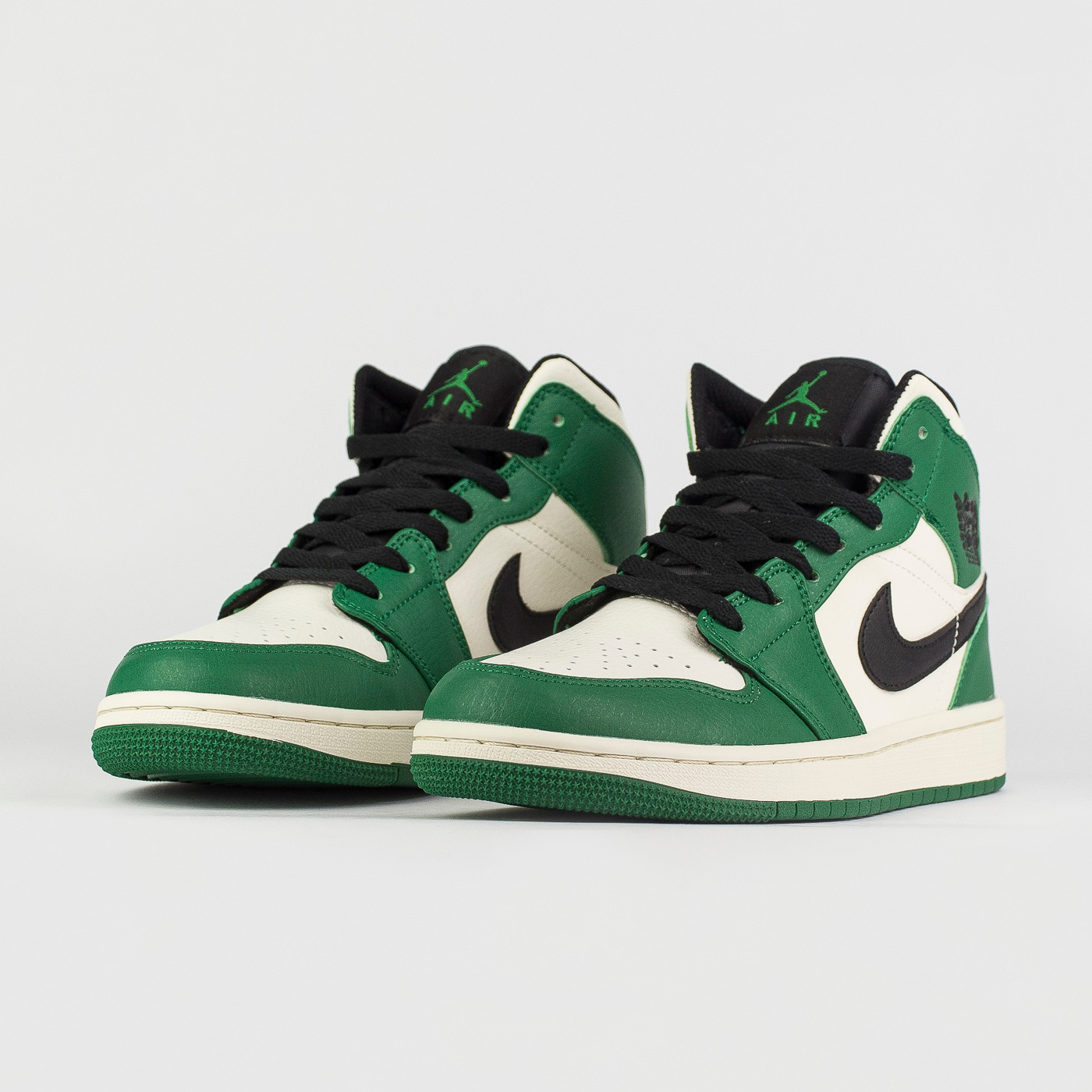 Кроссовки Nike Air Jordan 1 Wmns Green / White