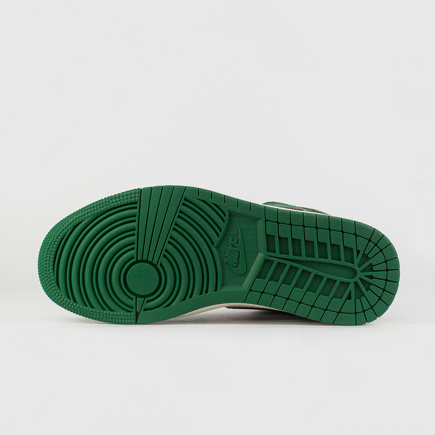 Кроссовки Nike Air Jordan 1 Wmns Green / White