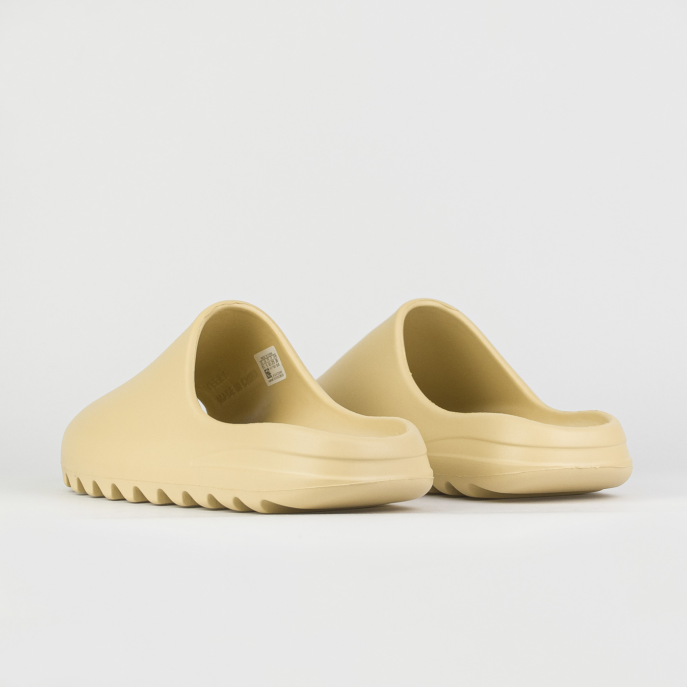 Шлёпки Adidas Yeezy Slide Beige
