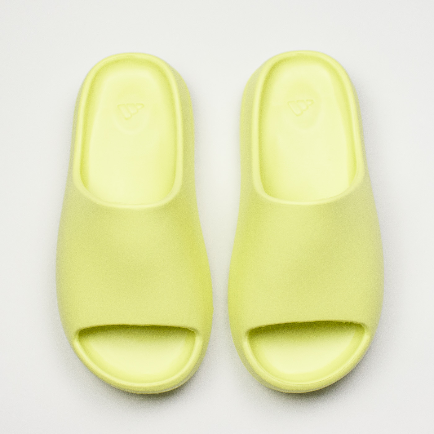 Шлёпки Adidas Yeezy Slide Green