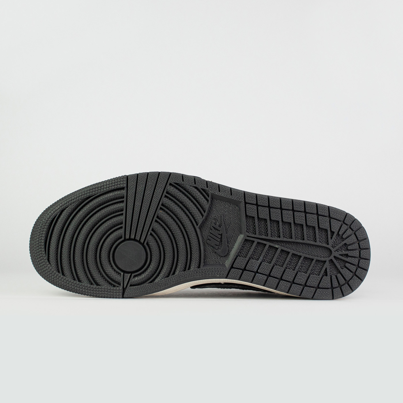 Кроссовки Air Jordan 1 Low x Travis Scott Dark Grey Кроссовки Air Jordan 1 Low x Travis Scott Dark Grey