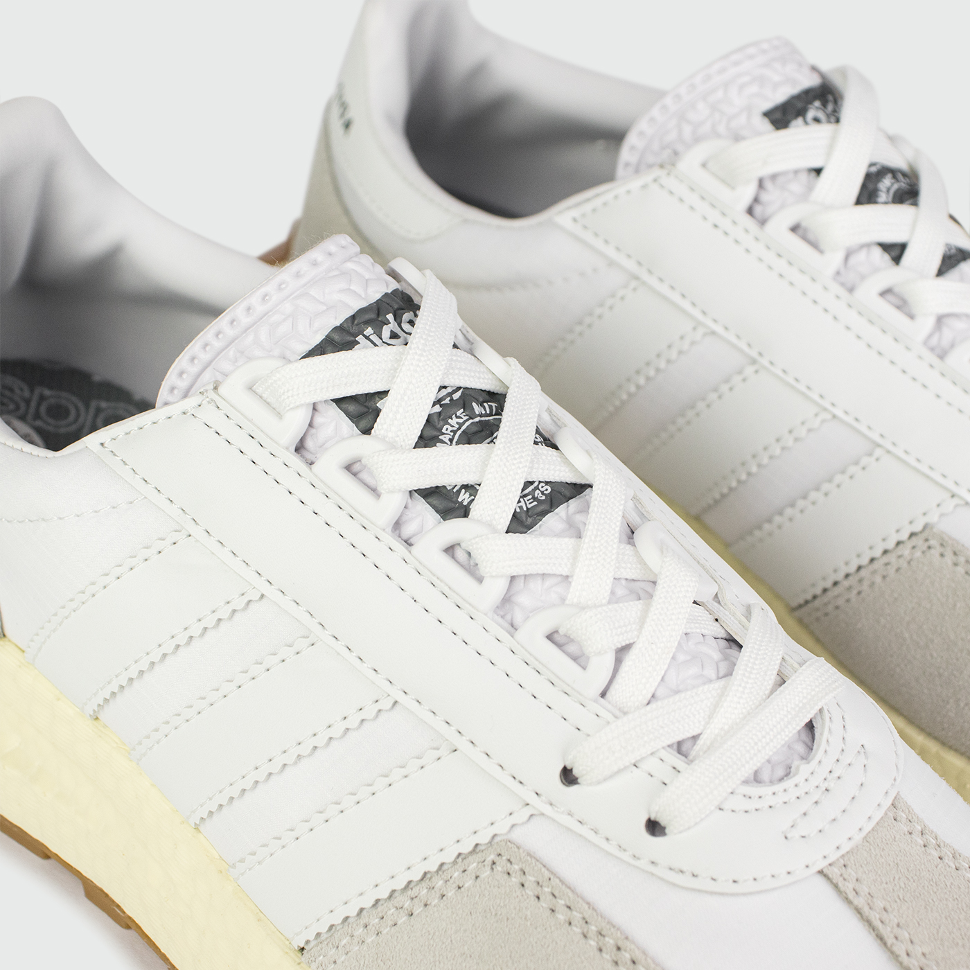 Кроссовки Adidas Retropy E5 White Grey Wmns Кроссовки Adidas Retropy E5 White Grey Wmns