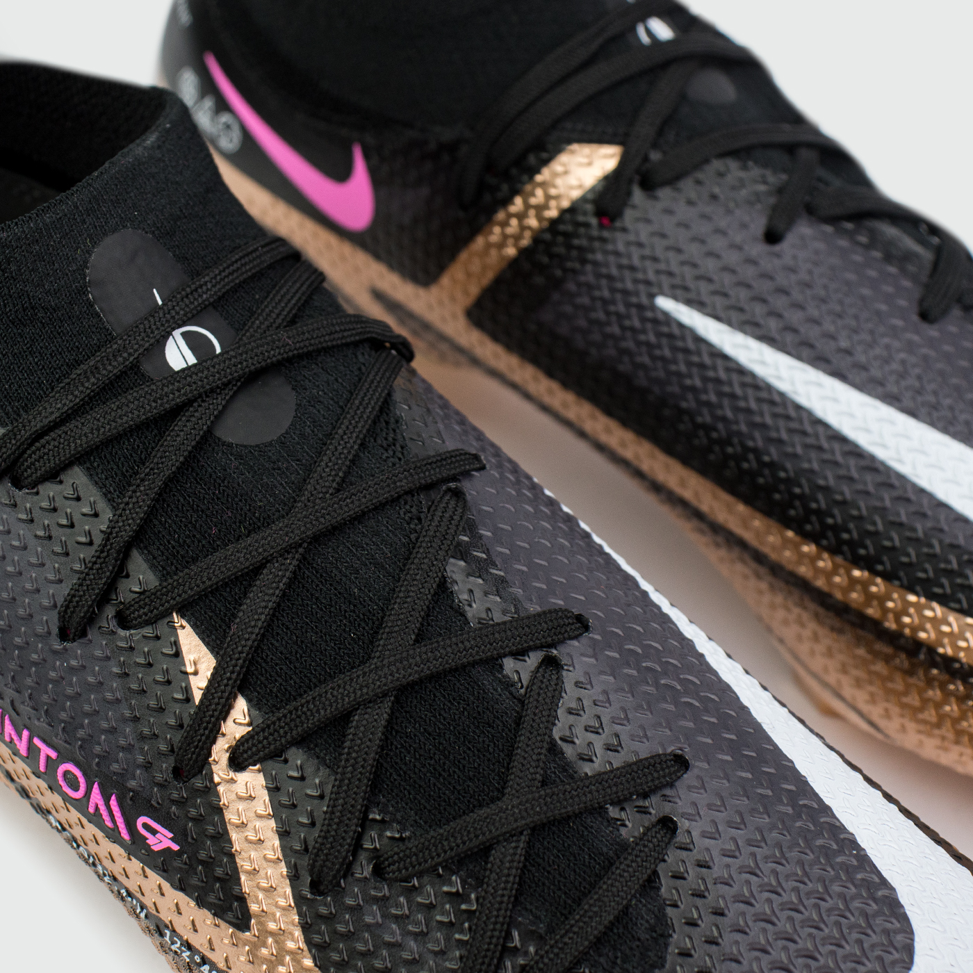 Бутсы Nike Phantom GT2 Dynamic Fit Elite FG Black Bronze Бутсы Nike Phantom GT2 Dynamic Fit Elite FG Black Bronze