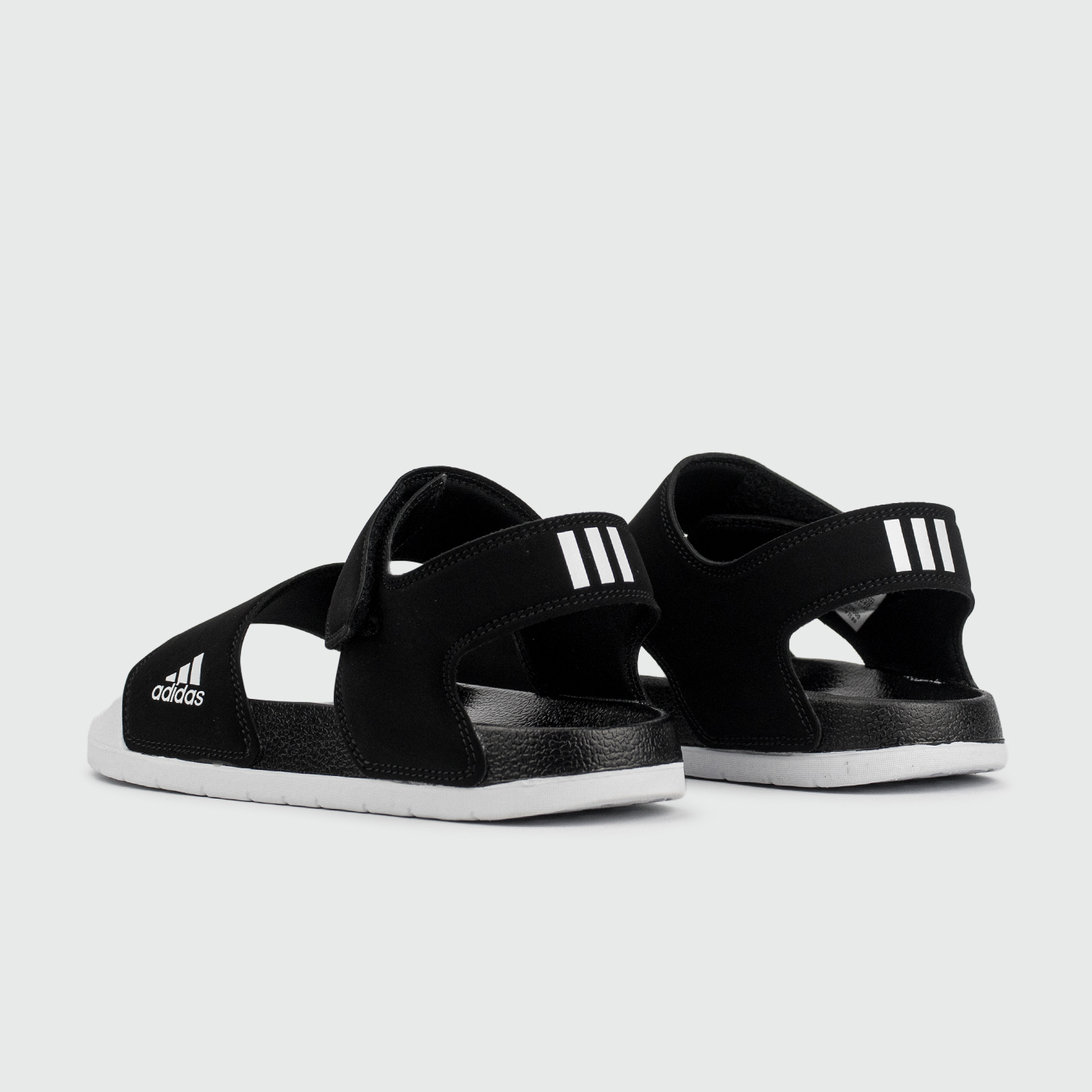 Сандалии Adidas Adilette Sandal Black / White Сандалии Adidas Adilette Sandal Black / White