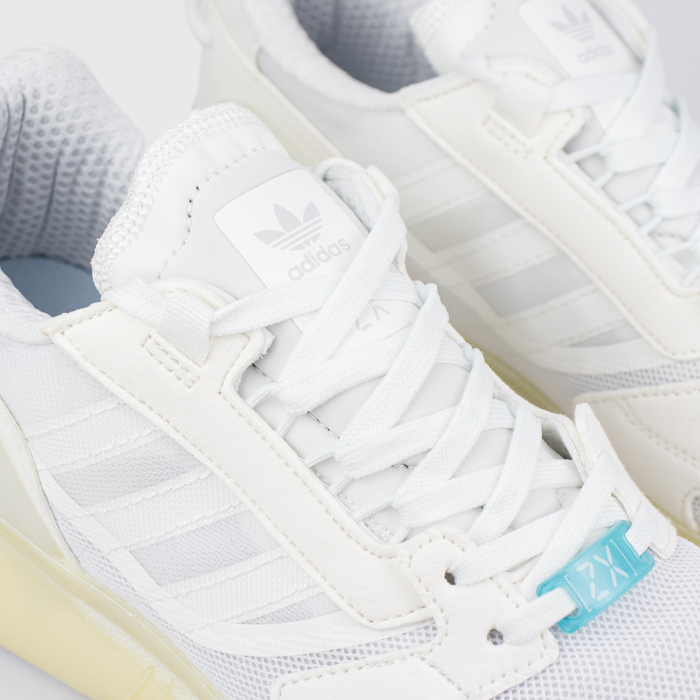 Кроссовки Adidas ZX 5K Boost Wmns White Кроссовки Adidas ZX 5K Boost Wmns White