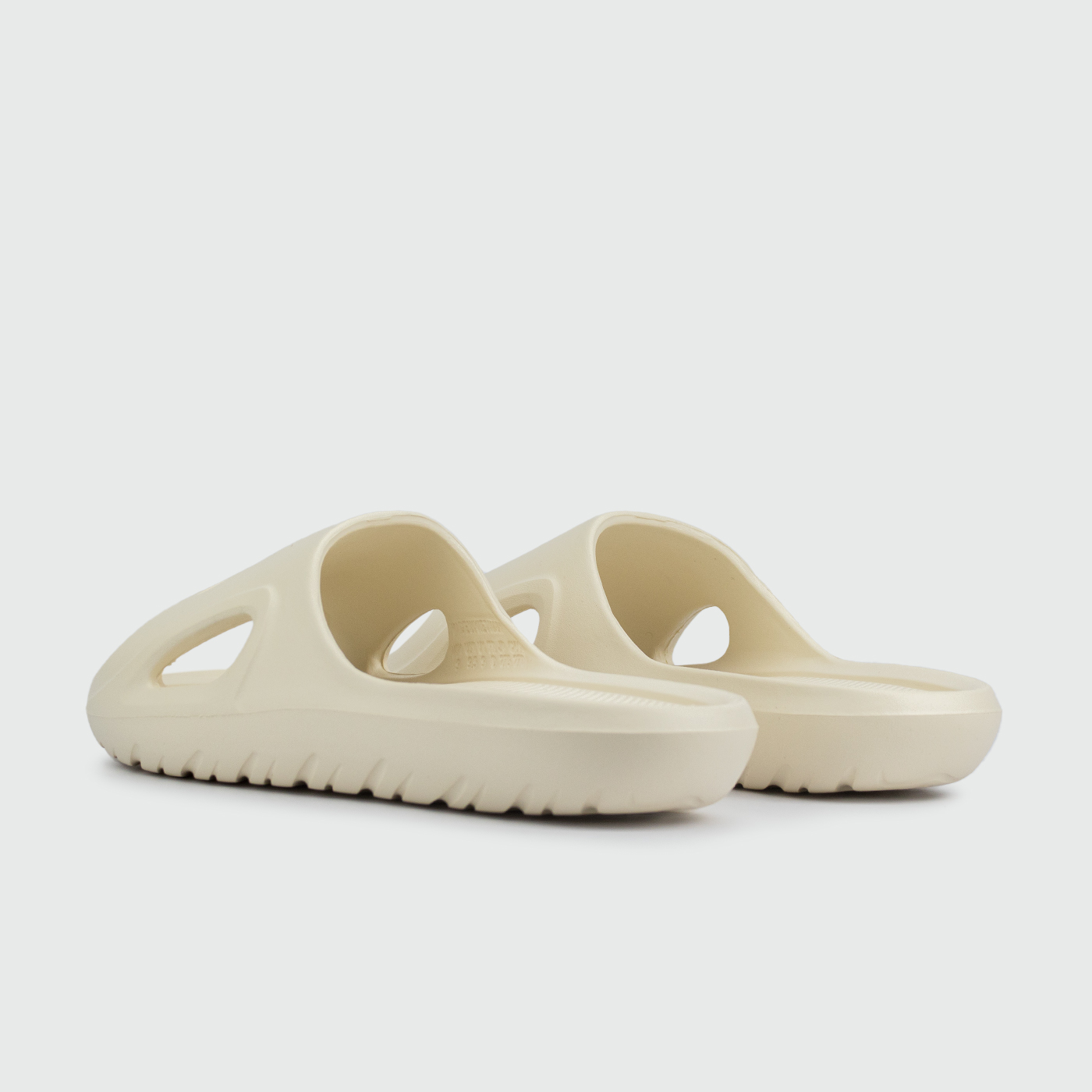 Шлёпки Adidas Adicane Slide Wmns Beige Шлёпки Adidas Adicane Slide Wmns Beige