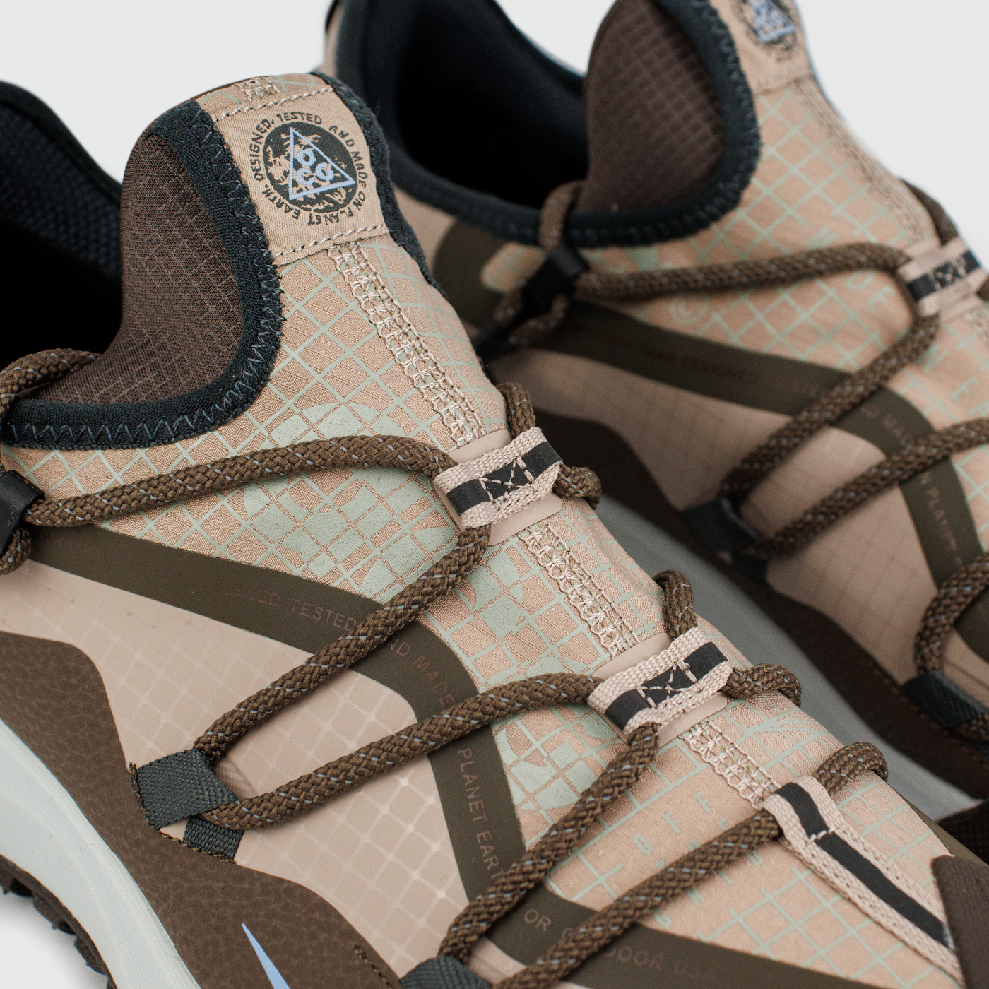 Кроссовки Nike ACG Mountain Fly Low Gtx Ironstone Кроссовки Nike ACG Mountain Fly Low Gtx Ironstone