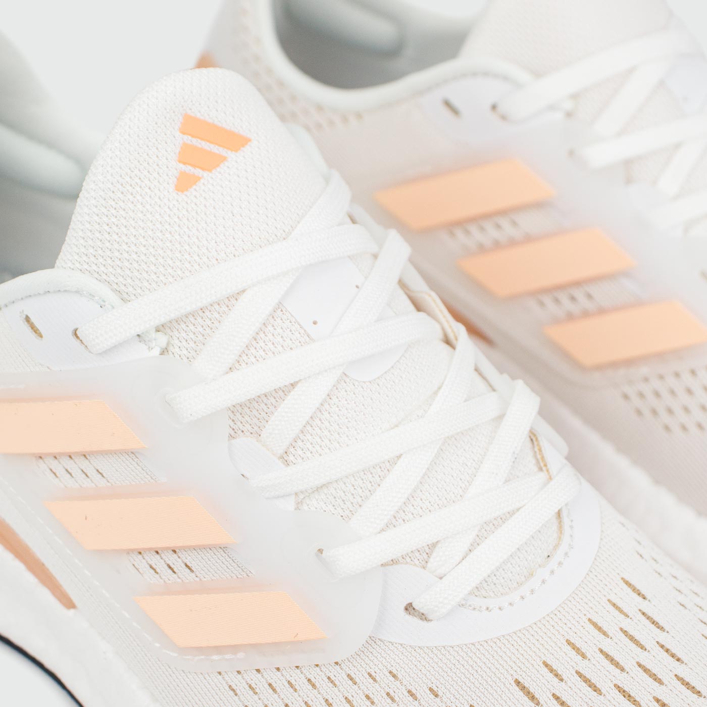 Кроссовки Adidas Pureboost 23 White Cream Wmns Кроссовки Adidas Pureboost 23 White Cream Wmns
