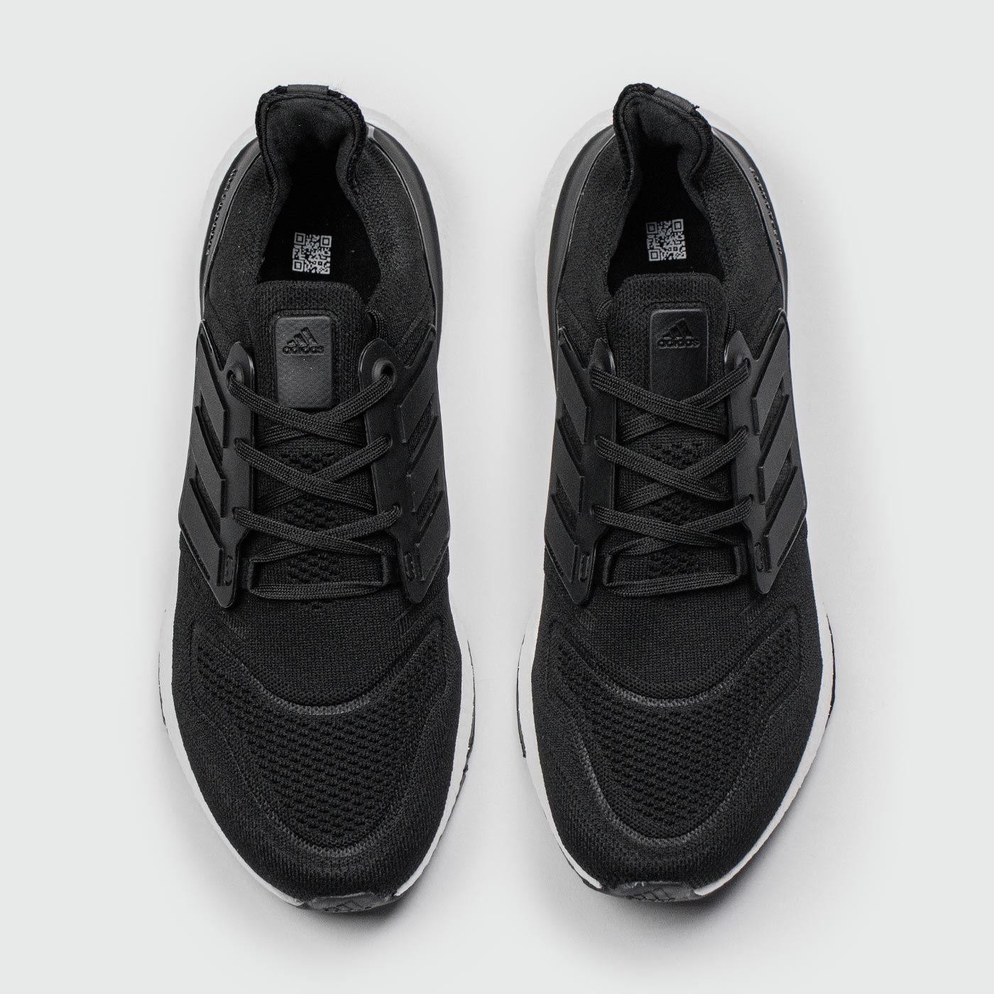 Кроссовки Adidas Ultraboost 22 Black White Кроссовки Adidas Ultraboost 22 Black White