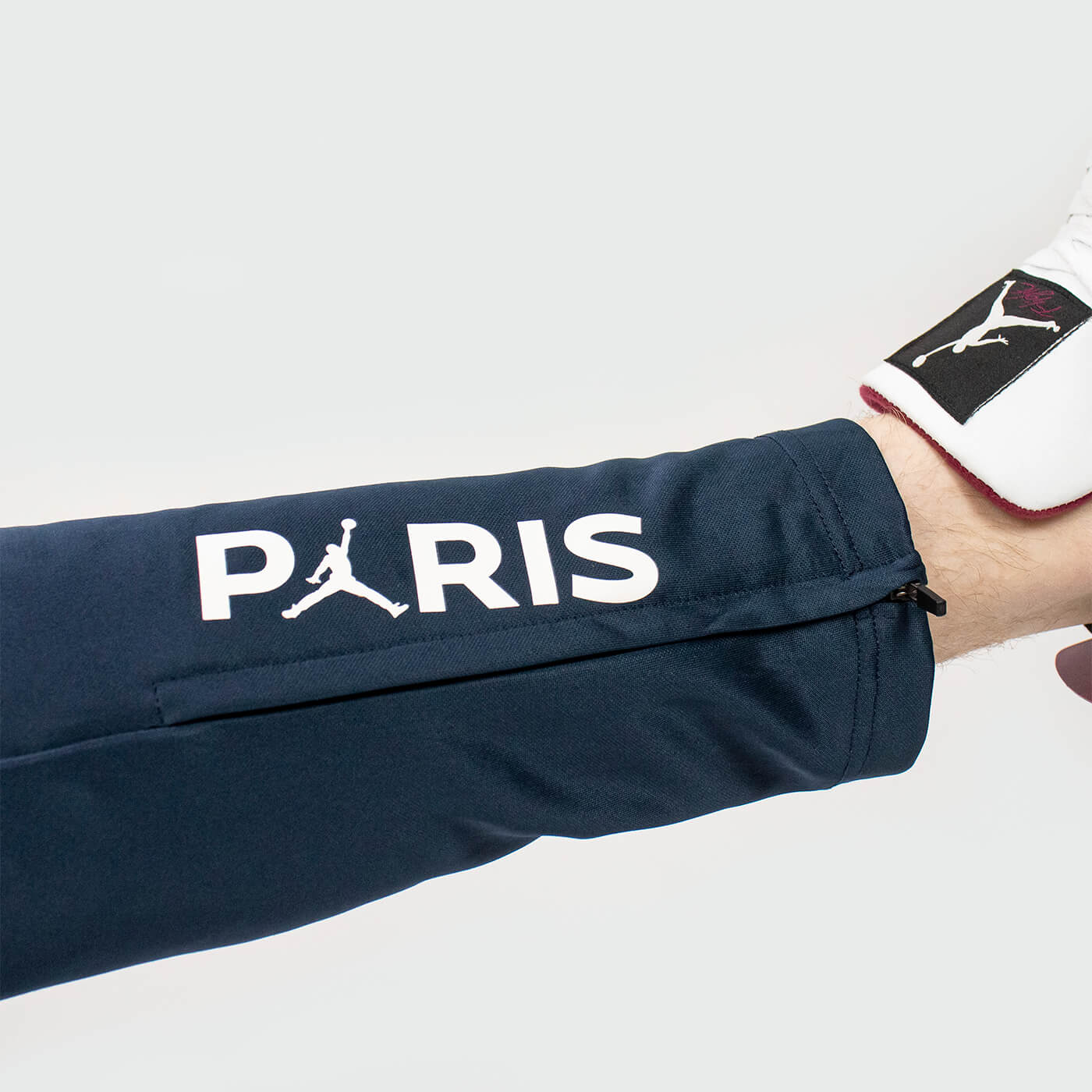 Брюки спортивные Air Jordan x PSG Blue Red Брюки спортивные Air Jordan x PSG Blue Red