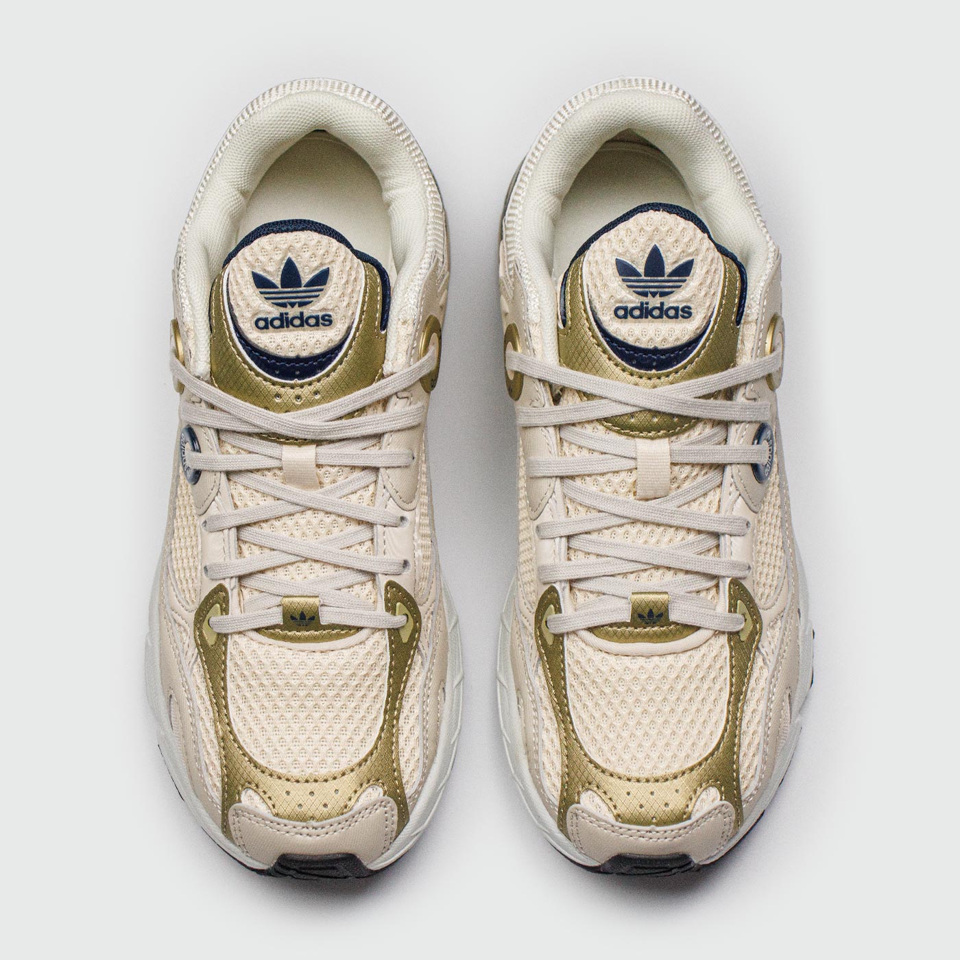 Кроссовки Adidas Astir Beige White Wmns Кроссовки Adidas Astir Beige White Wmns