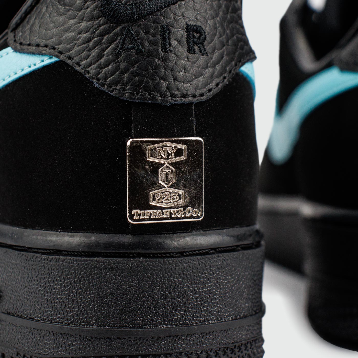 Кроссовки Nike Air Force 1 Low Tiffany Кроссовки Nike Air Force 1 Low Tiffany