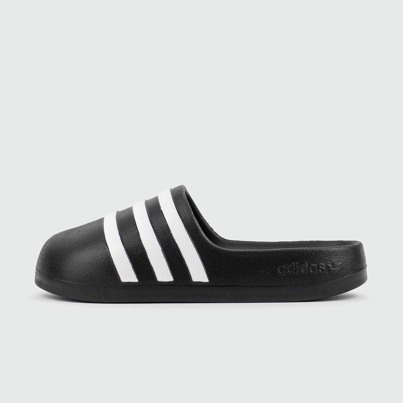 Шлёпки Adidas AdiFOM Slide Black White Wmns Шлёпки Adidas AdiFOM Slide Black White Wmns