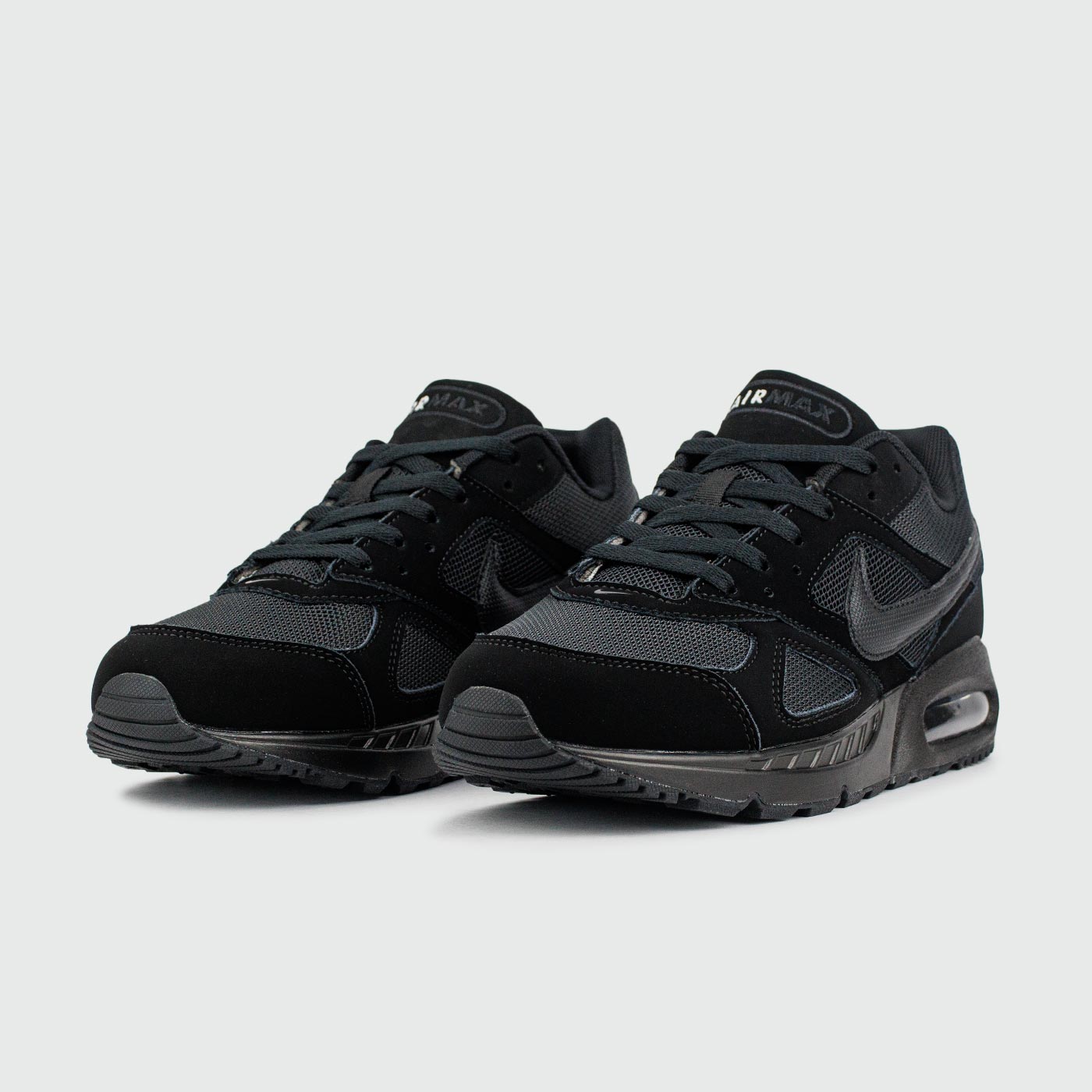 Кроссовки Nike Air Max IVO Triple Black Кроссовки Nike Air Max IVO Triple Black
