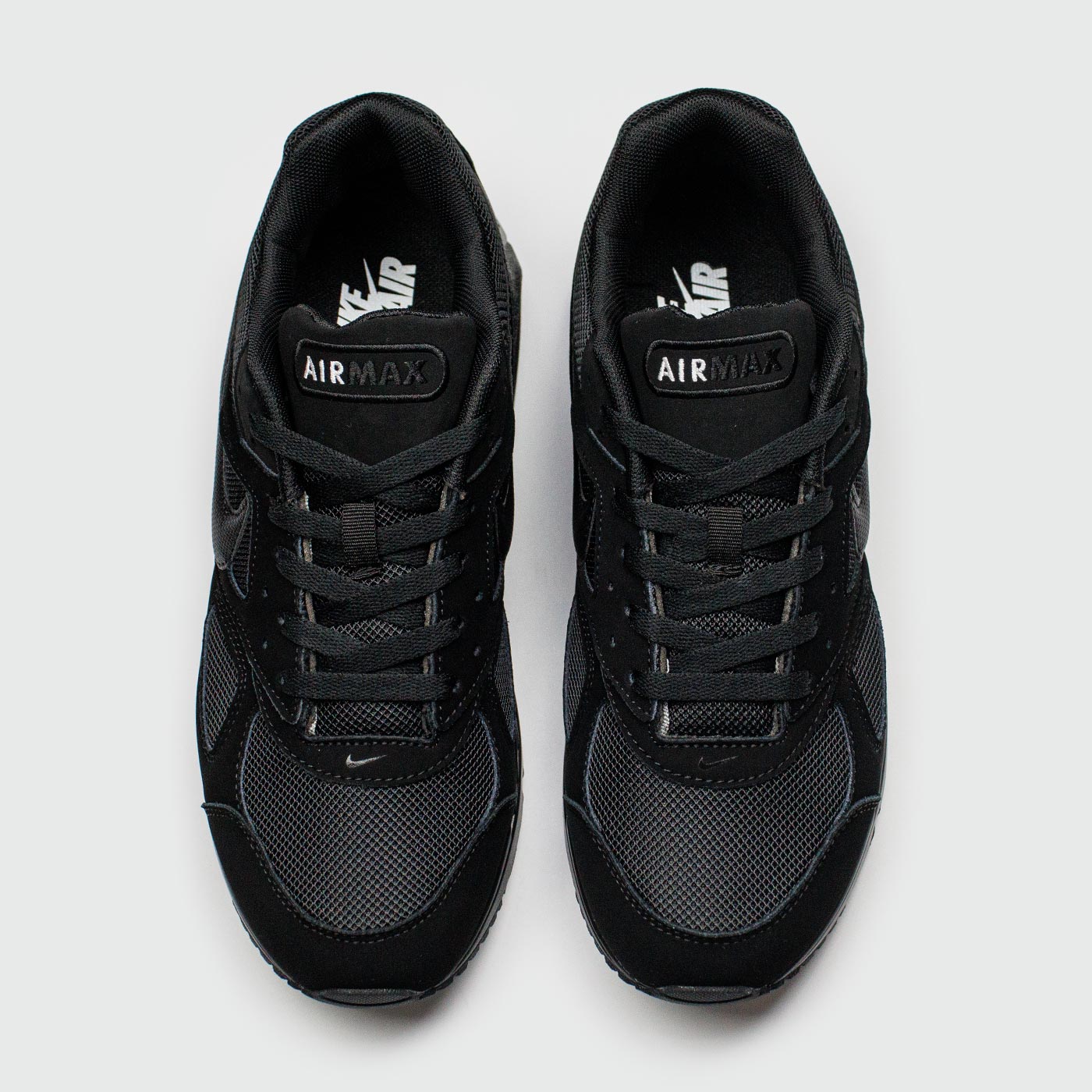 Кроссовки Nike Air Max IVO Triple Black Кроссовки Nike Air Max IVO Triple Black
