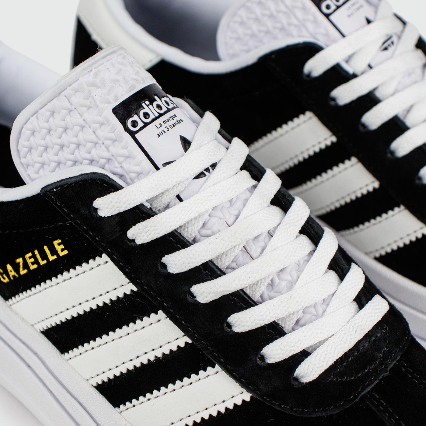 Кроссовки Adidas Gazelle Bold Black / White Wmns Кроссовки Adidas Gazelle Bold Black / White Wmns