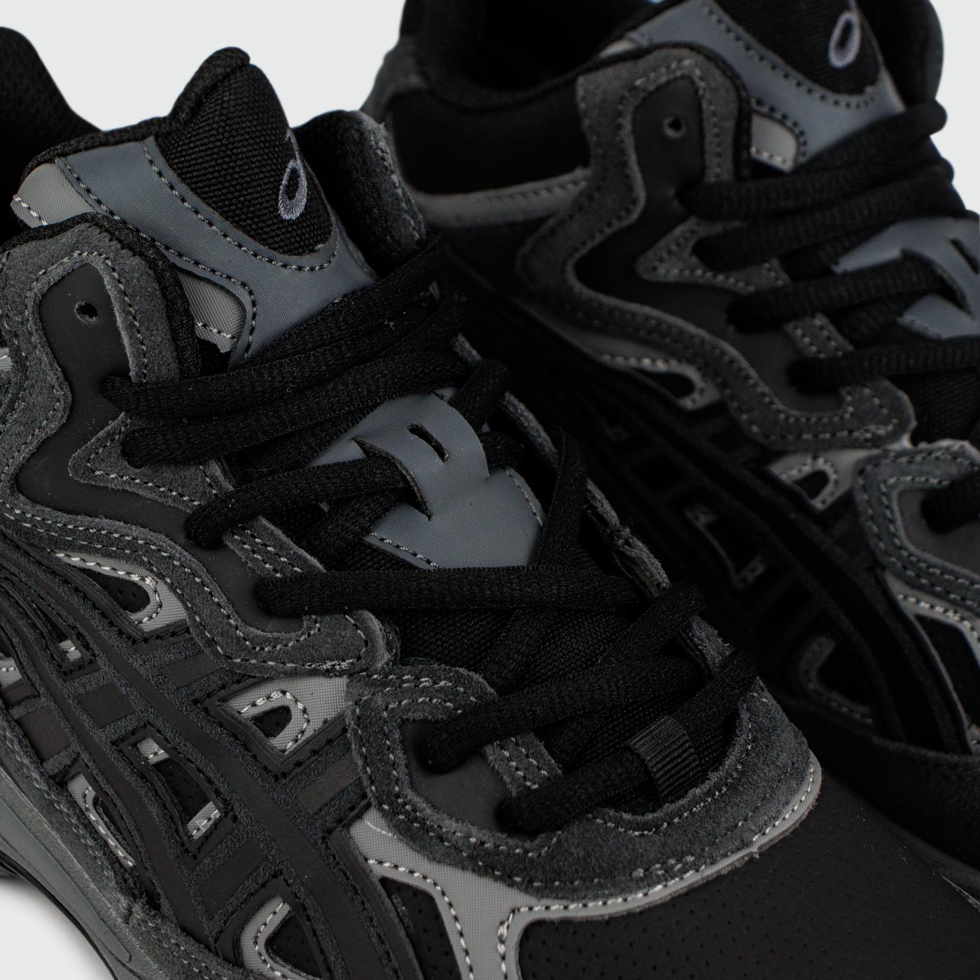 Кроссовки Asics Gel-NYC Mid Black Grey with Fur