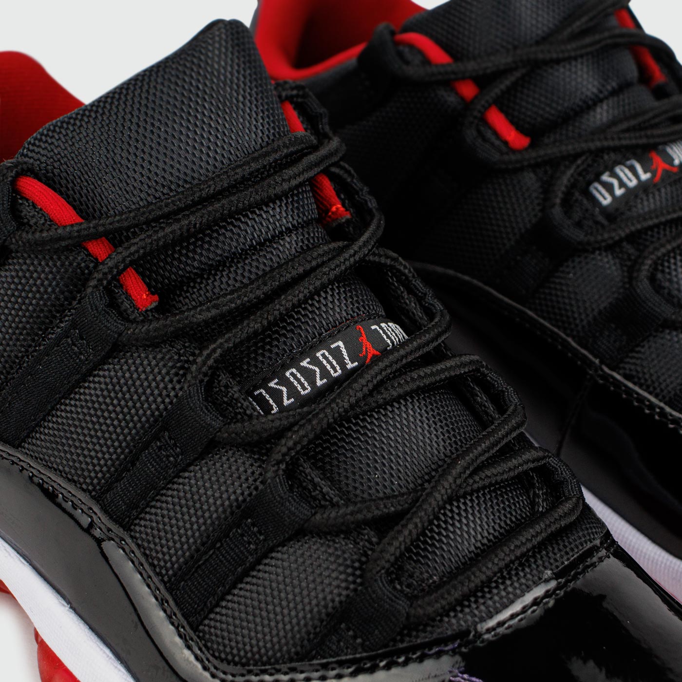 Кроссовки Nike Air Jordan 11 Low True Red new Кроссовки Nike Air Jordan 11 Low True Red new