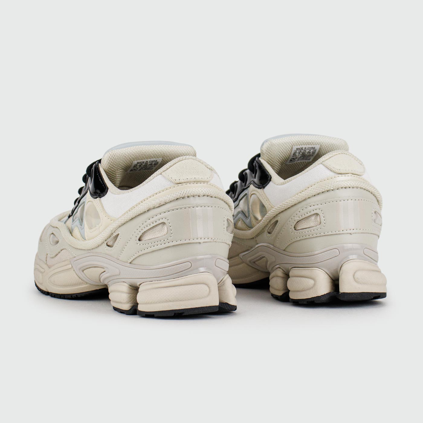 Кроссовки Adidas Ozweego 2 X Raf Simons Bunny Beige Кроссовки Adidas Ozweego 2 X Raf Simons Bunny Beige