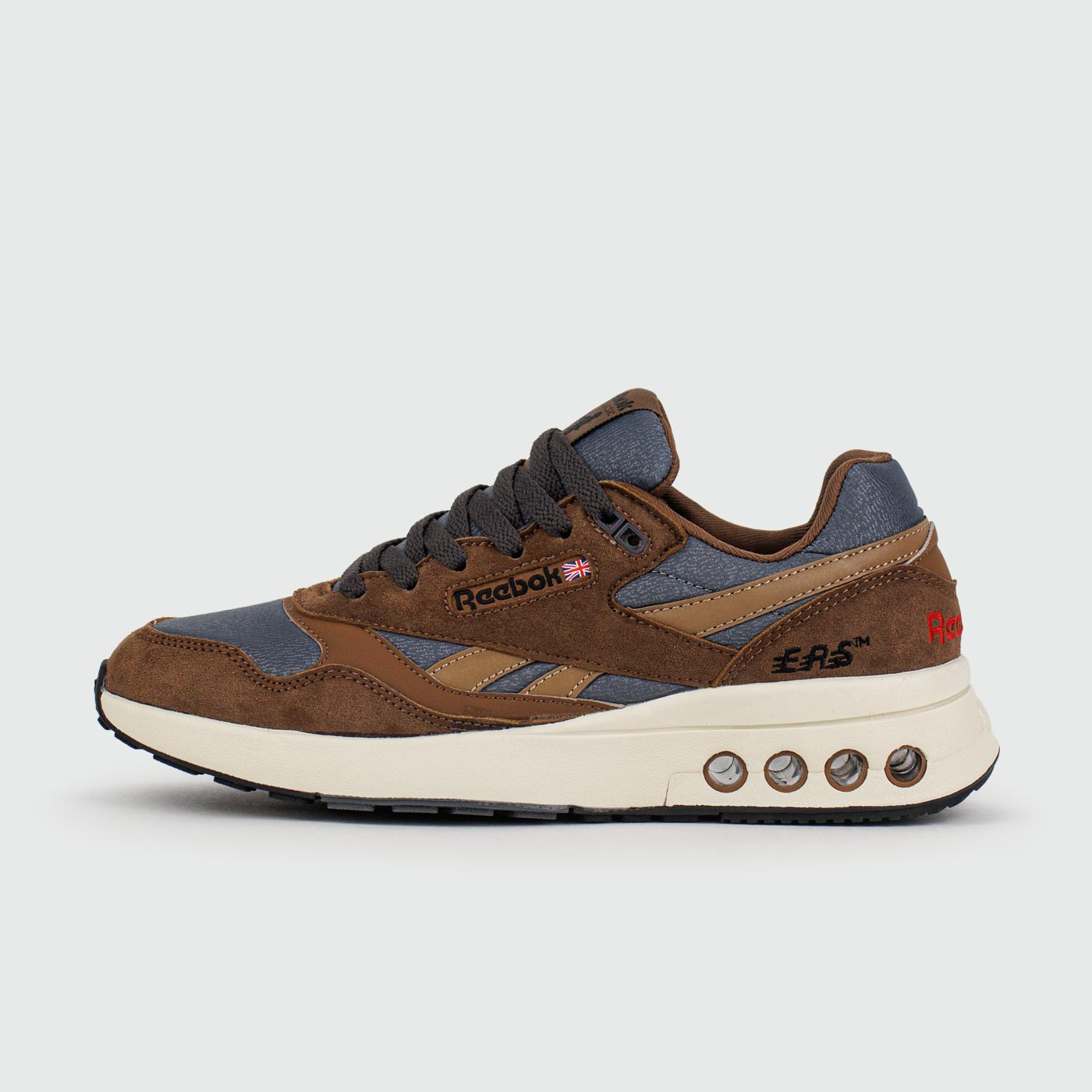 Кроссовки Reebok ERS WORLD Brown Кроссовки Reebok ERS WORLD Brown